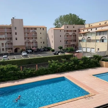 Апартаменти T2 Climatise Avec Piscine Et Parking A 100m De La - Fr-1-607-207 Агд