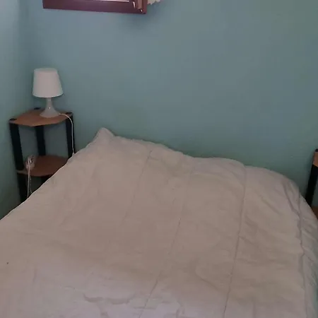T2 Climatise Avec Piscine Et Parking A 100m De La - Fr-1-607-207 * Агд